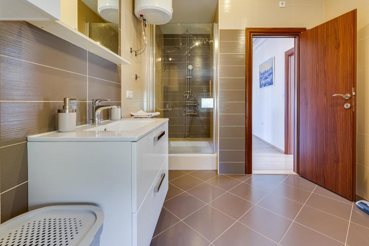 Apartman View Preko Eksteriør billede